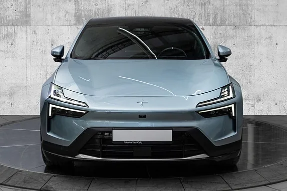 Polestar 4 2025 photo 3