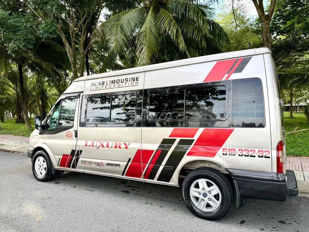 Ford Transit 2009 photo 2