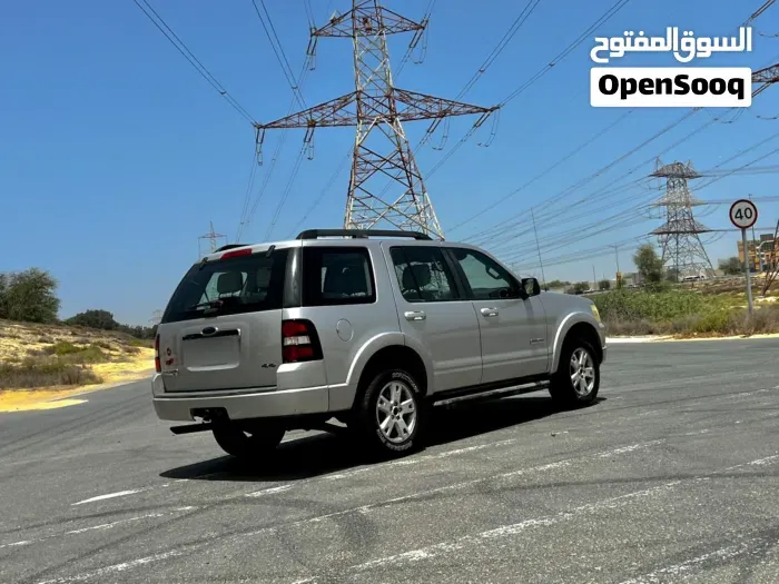 Ford Explorer 2008 photo 4