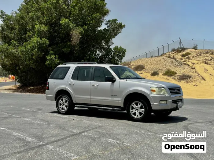 Ford Explorer 2008 photo 3
