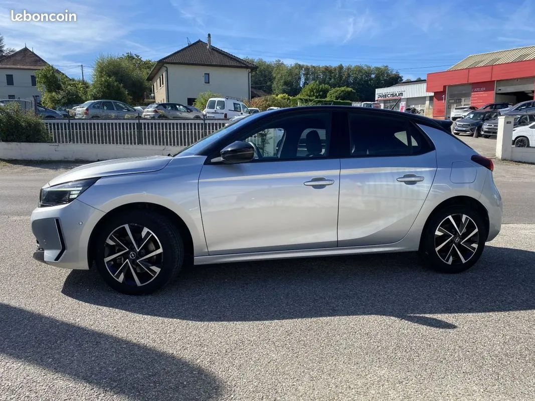 Opel Corsa 2023 photo 3