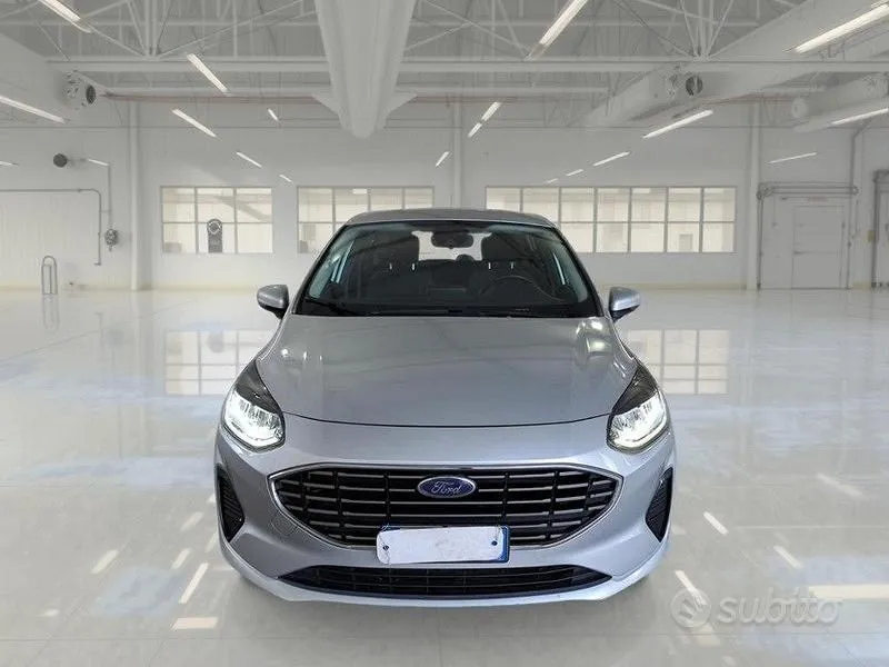Ford Fiesta 2022 photo 2