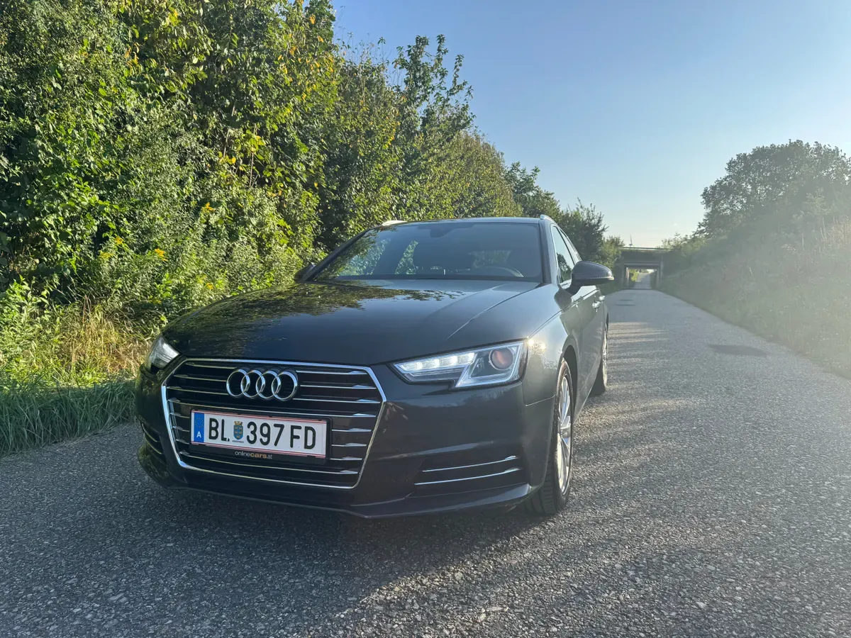 Audi A4 2017 photo 2