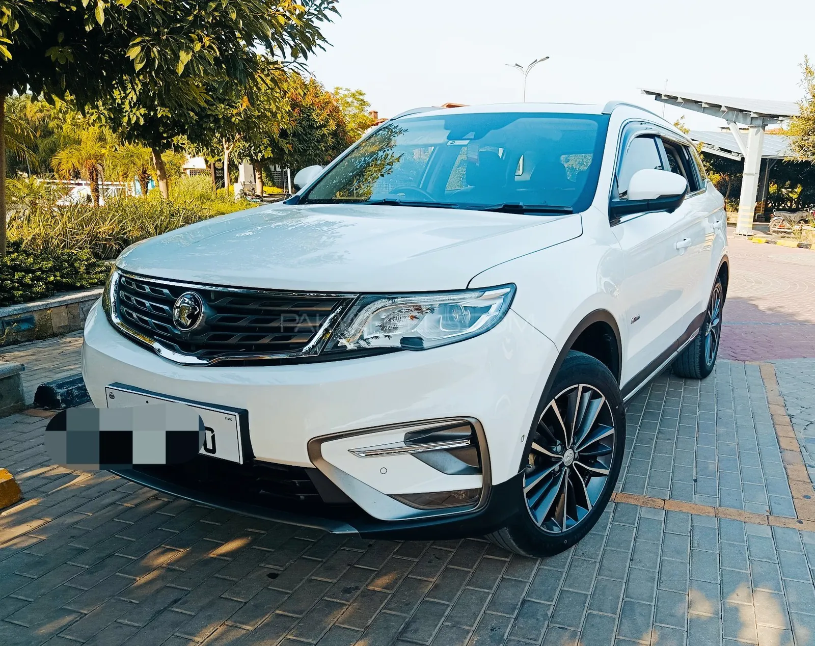 Proton X70