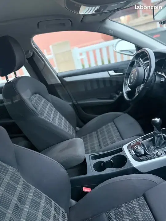 Audi A4 2015 photo 3