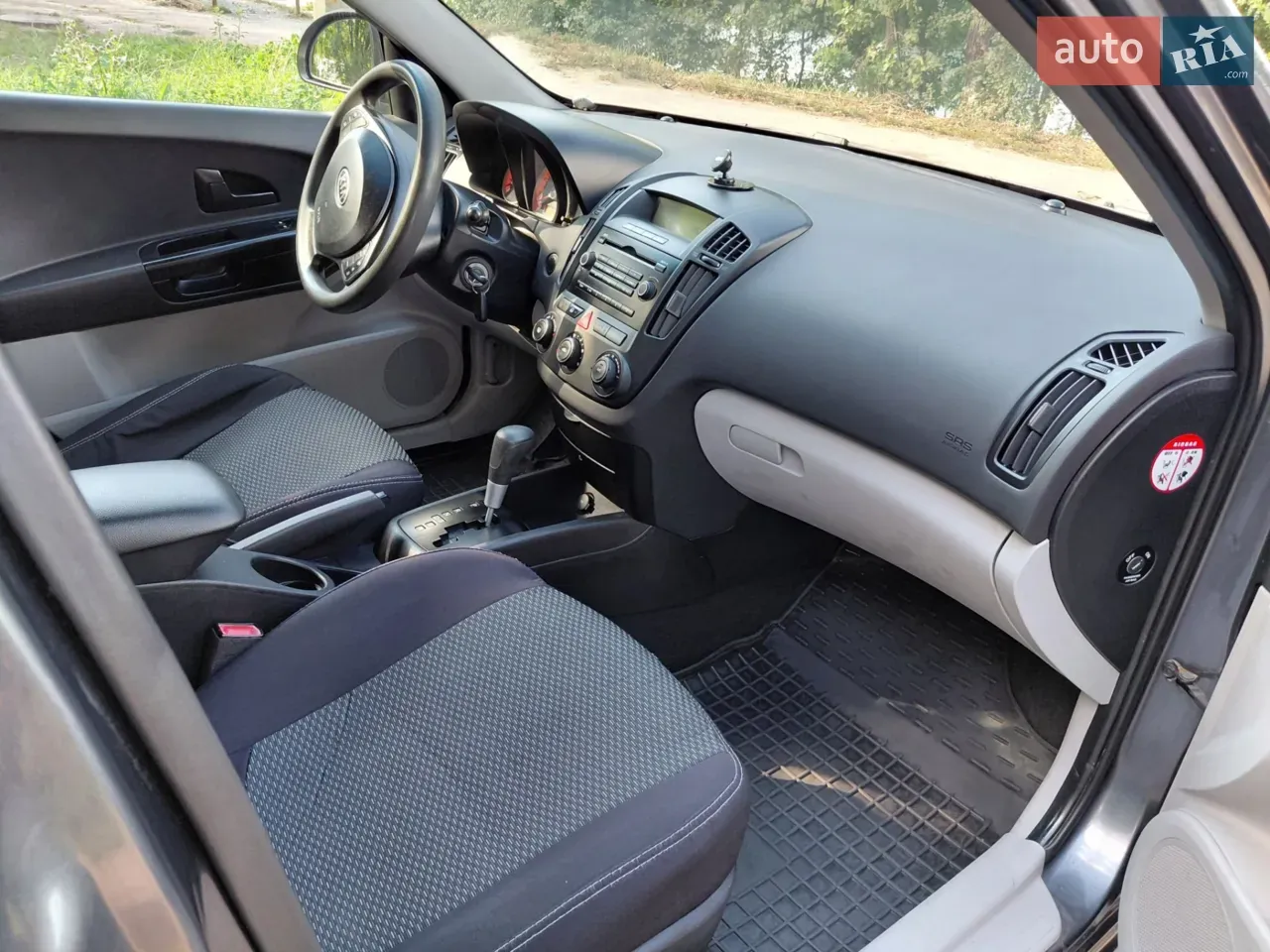 Kia Ceed 2008 photo 4