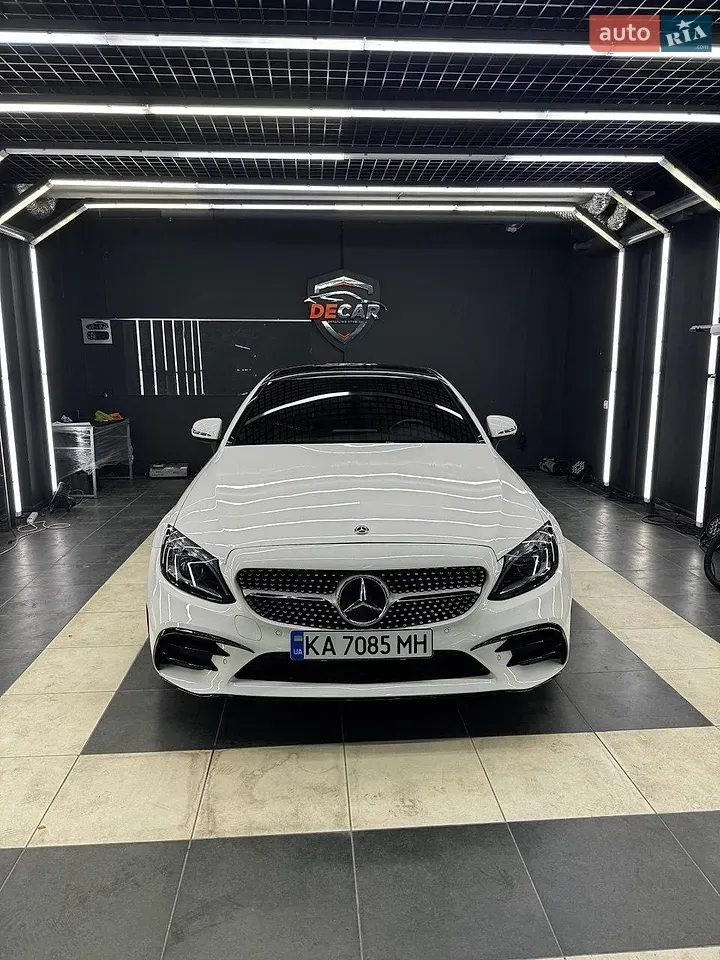Mercedes-Benz C-Class 2018 photo 2