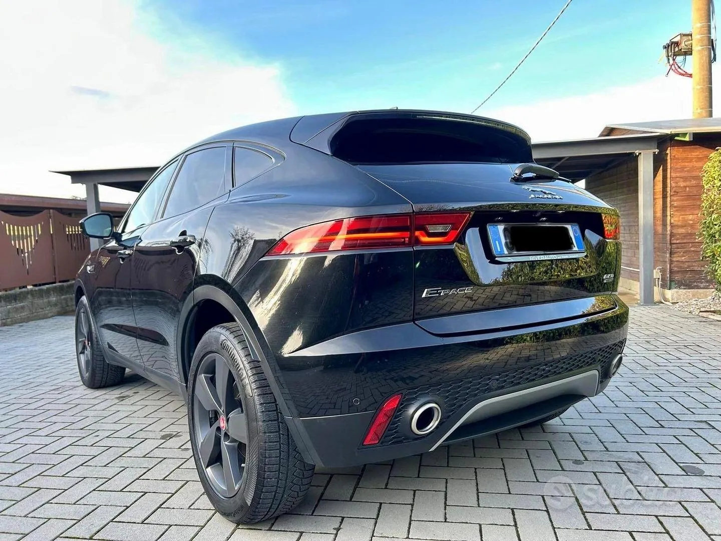 Jaguar E-Pace 2021 photo 4