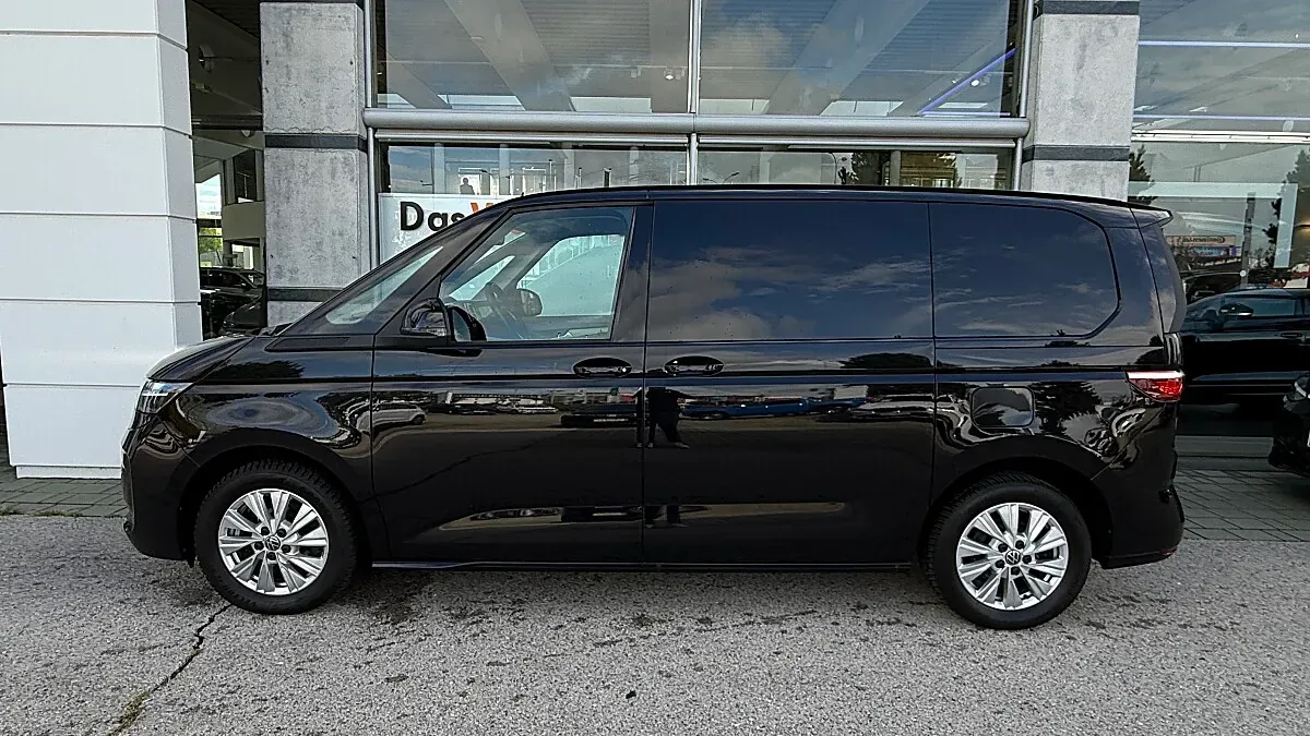 Volkswagen Multivan 2022 photo 2