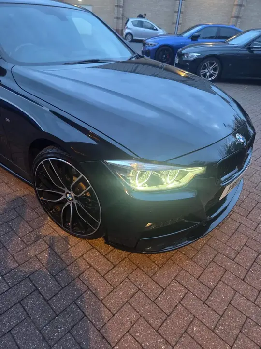 BMW 3 Series 2016 photo 2