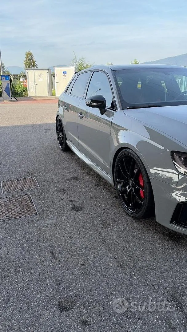 Audi Rs3 2017 photo 3