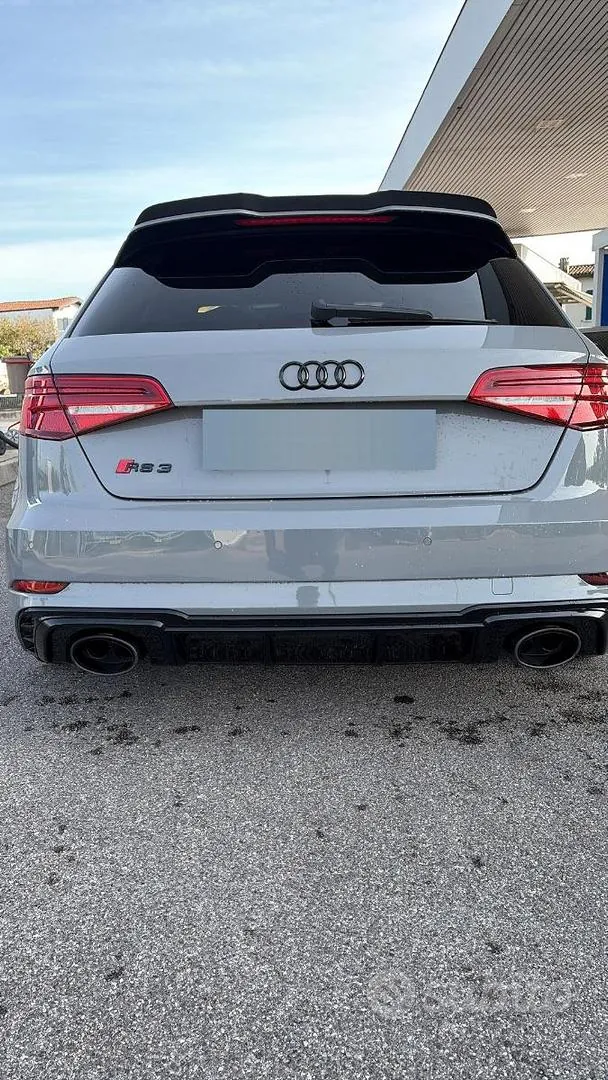 Audi Rs3 2017 photo 2