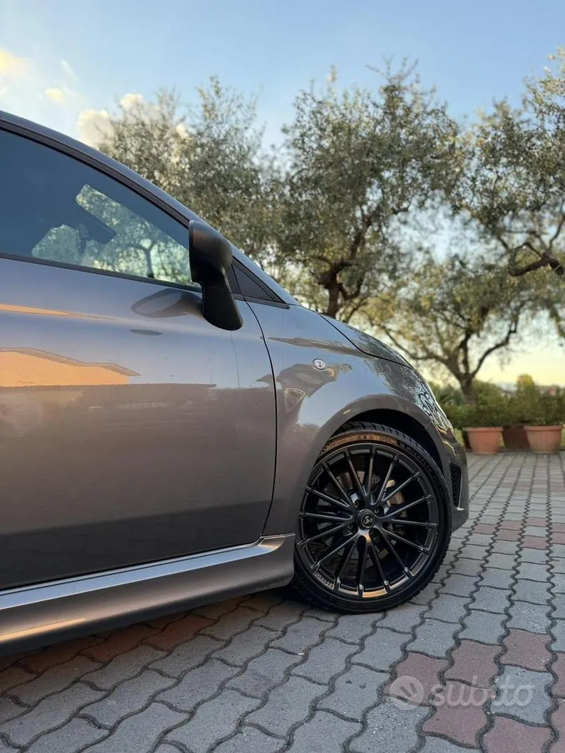 Abarth 595 2023 photo 3