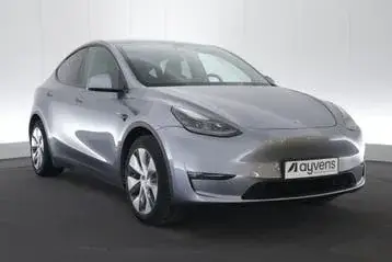 Tesla Model Y 2023 photo 3