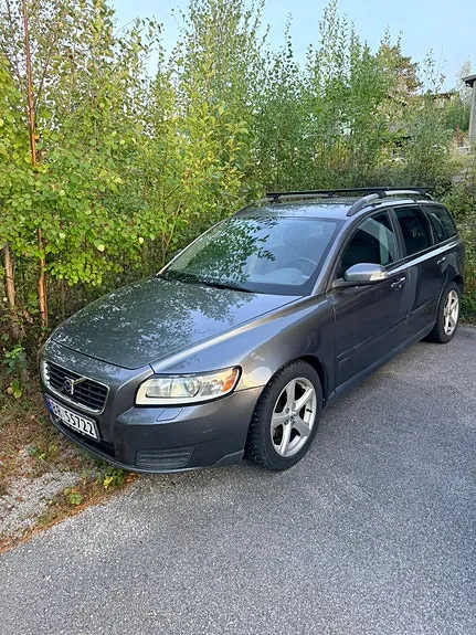 Volvo V50 2008 photo 2