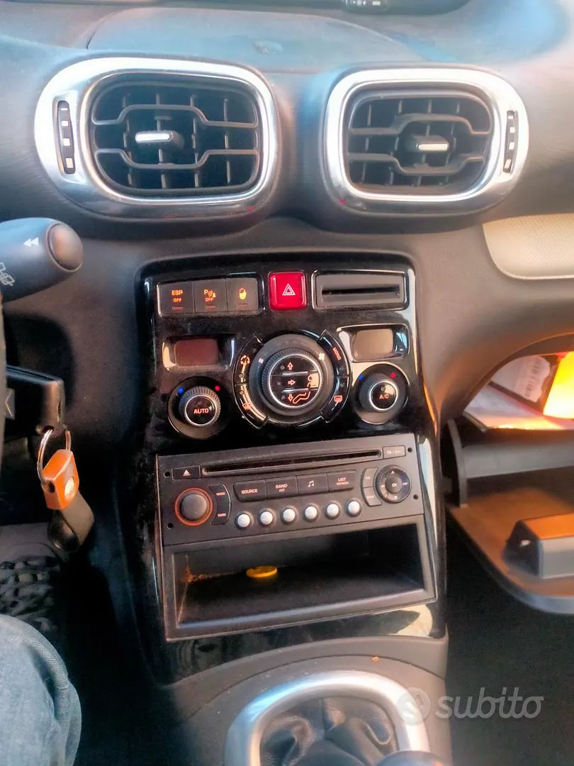 Citroen C3 Picasso 2010 photo 5
