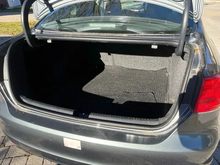 Volkswagen Jetta 2013 photo 5