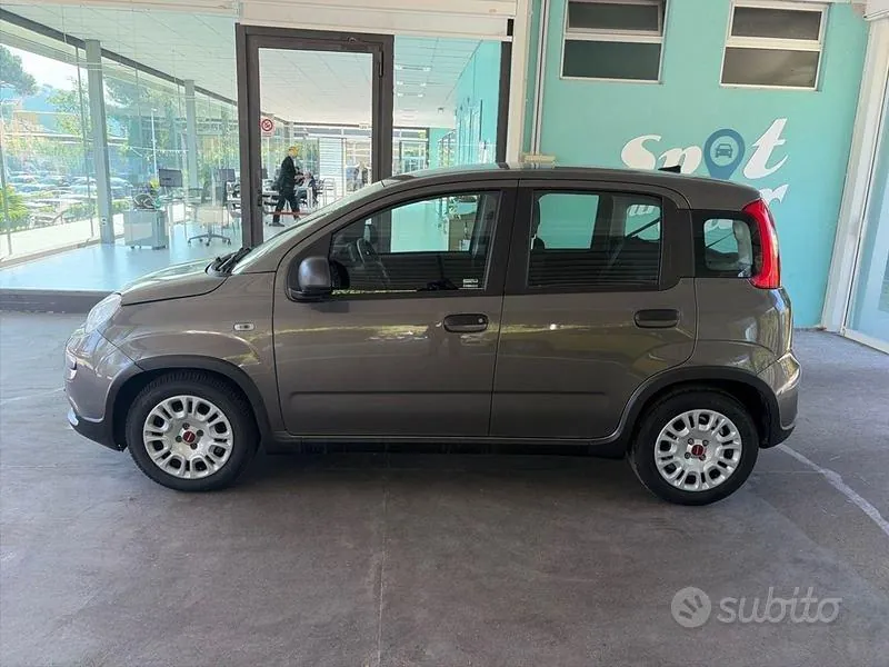 Fiat Panda 2023 photo 2
