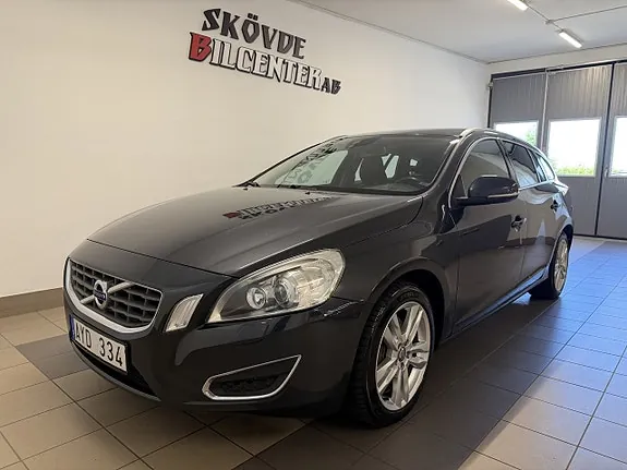 Volvo V60 2011 photo 2