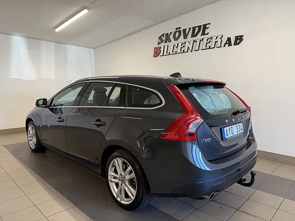 Volvo V60 2011 photo 3