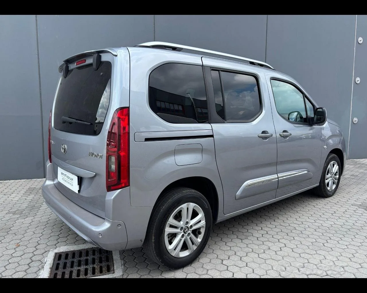 Toyota Proace City Verso photo 4