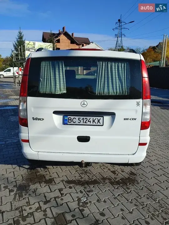 Mercedes-Benz Vito 2004 photo 2