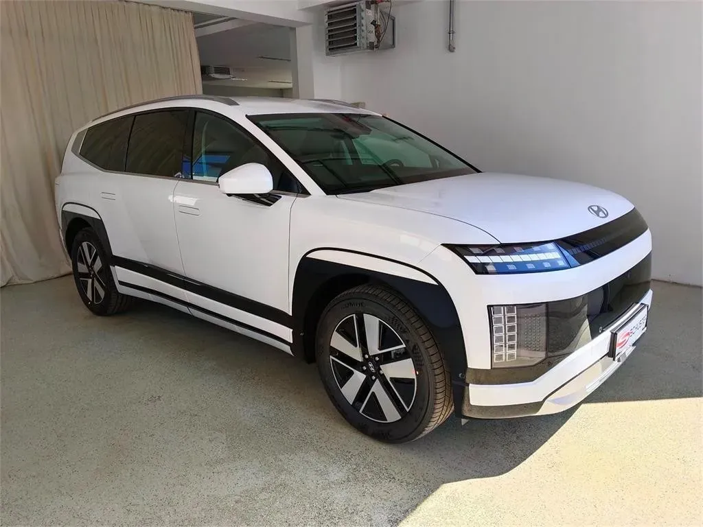Hyundai Ioniq 9