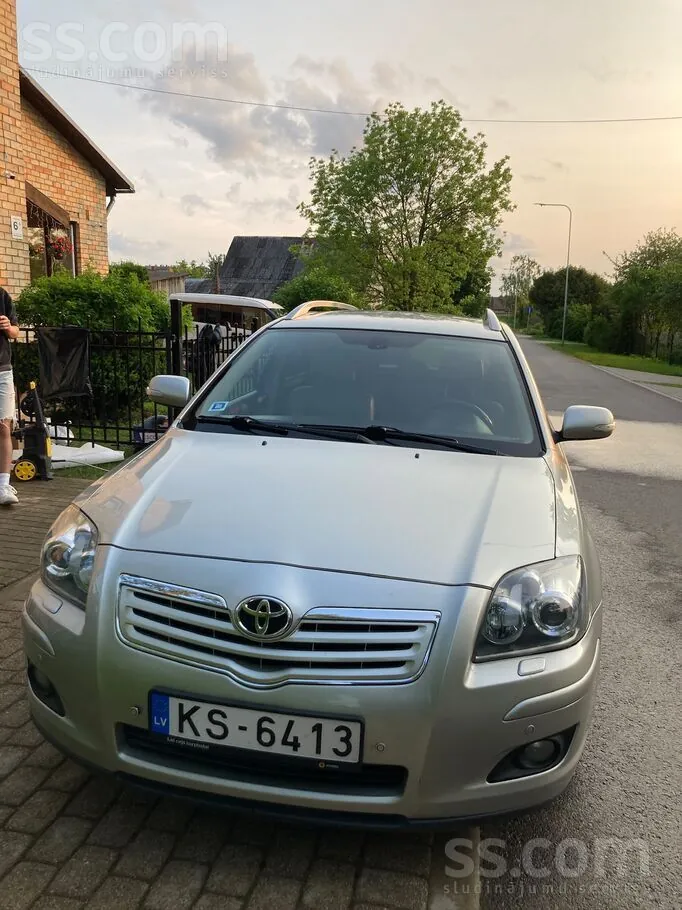 Toyota Avensis 2006 photo 3