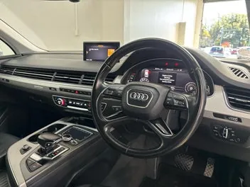 Audi Q7 2016 photo 4