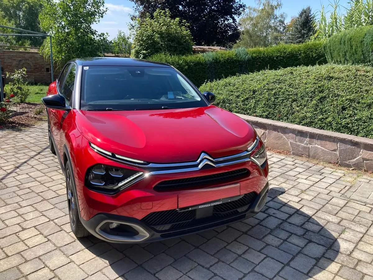 Citroen C4 2022 photo 2