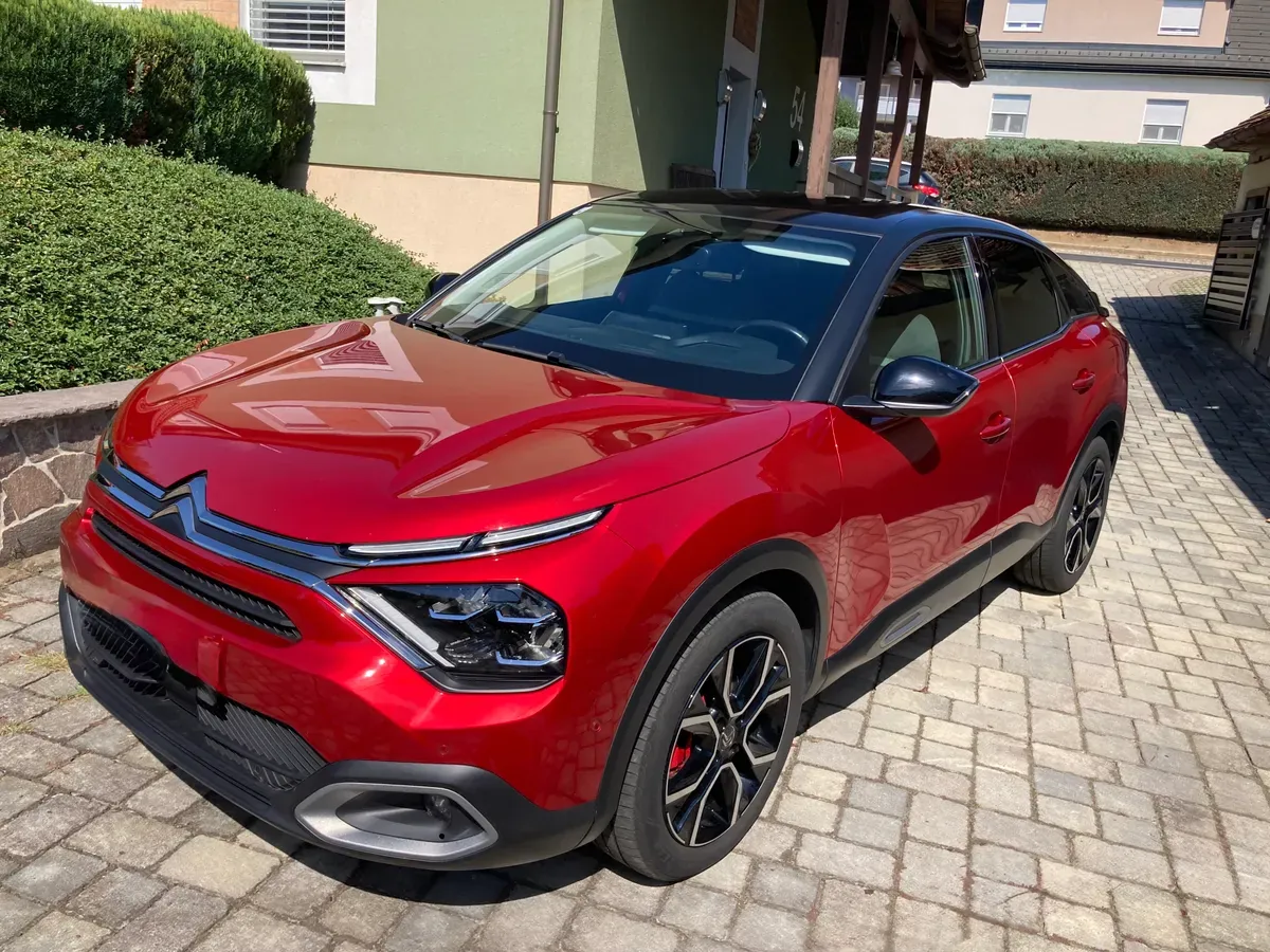 Citroen C4 2022 photo 3