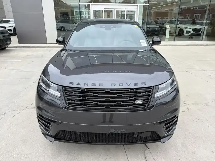 Land Rover Range Rover Velar 2026 photo 3