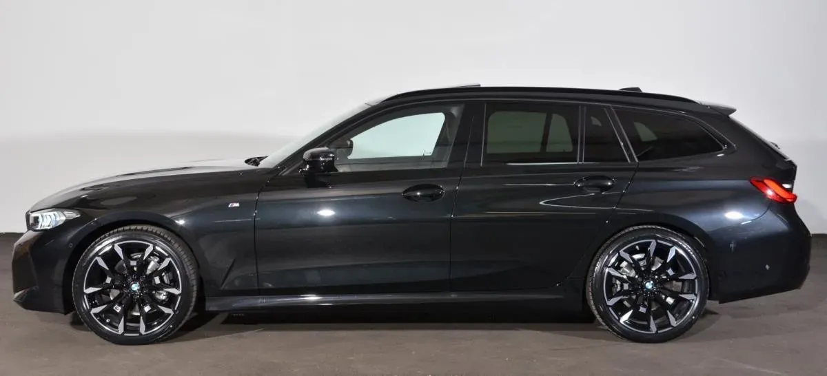 BMW 3 Series 2025 photo 3