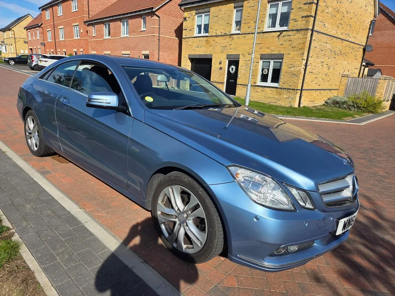 Mercedes-Benz E-Class 2011 photo 4
