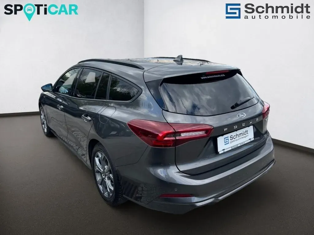 Ford Focus 2023 photo 3
