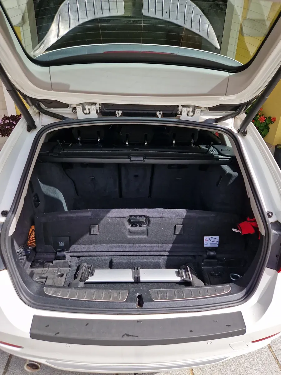 BMW 3 Series 2014 photo 2