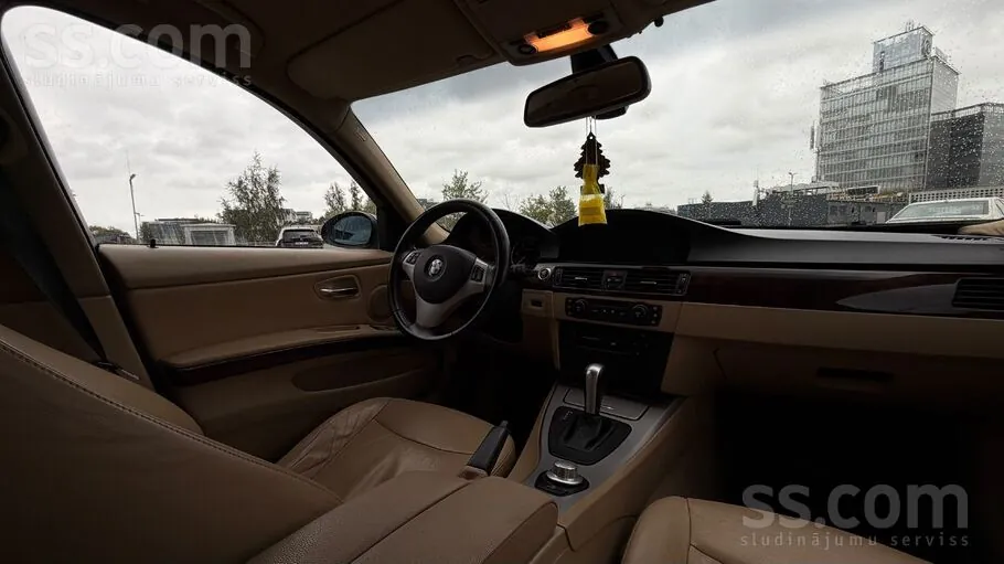 BMW E90 2006 photo 4