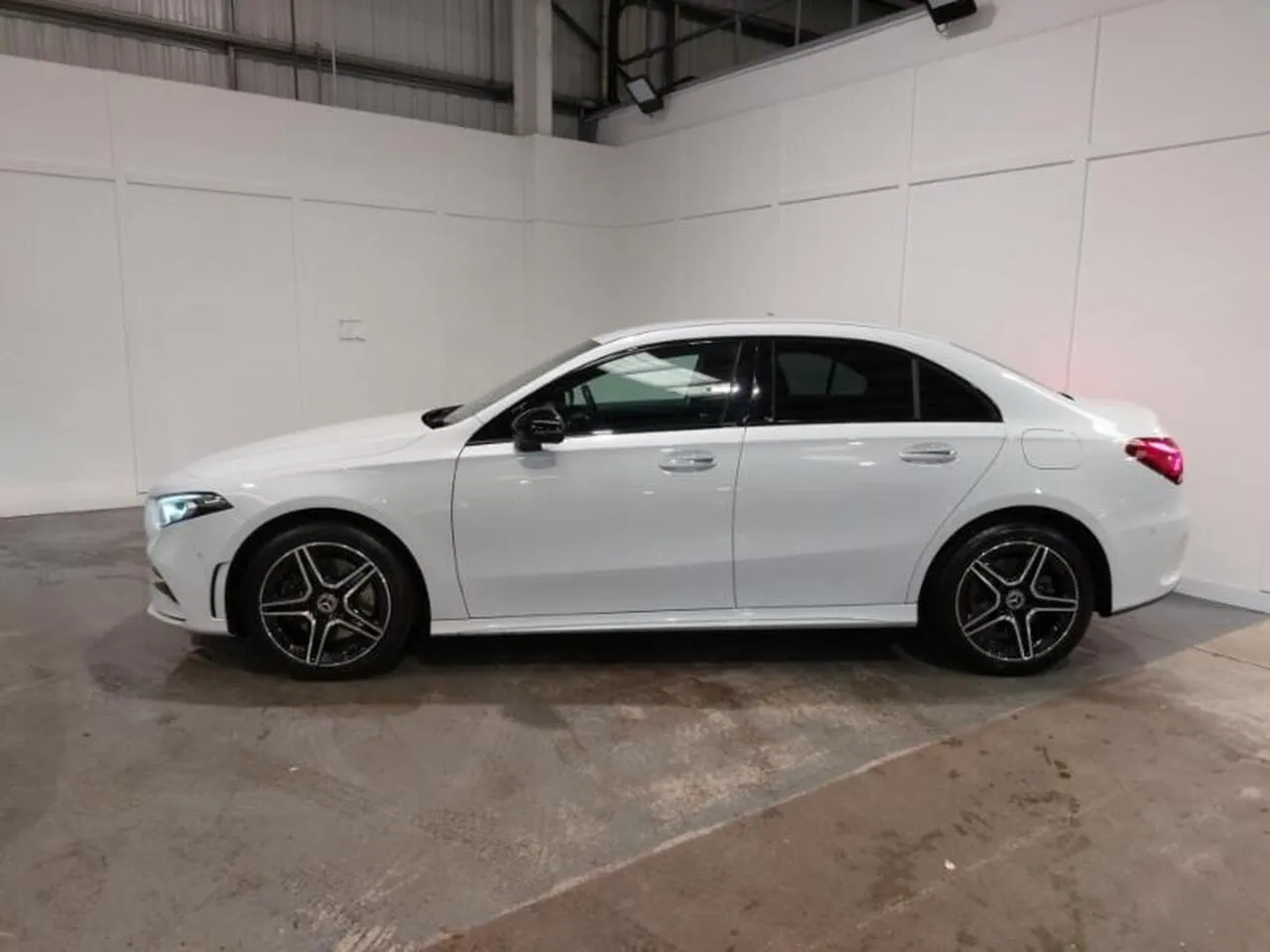 Mercedes-Benz A-Class 2022 photo 4