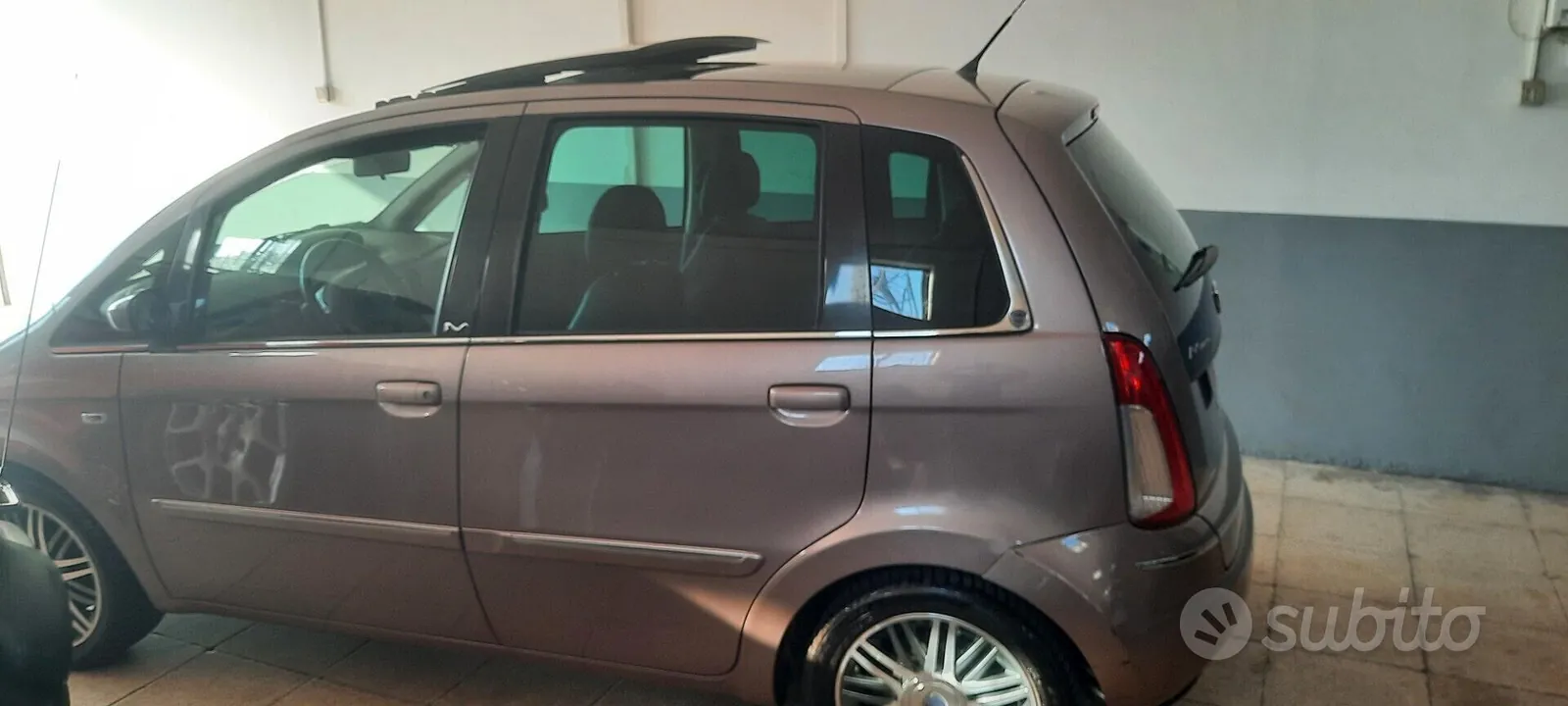 Lancia Musa 2008 photo 4