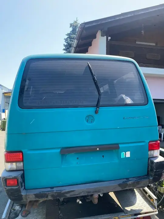 Volkswagen Caravelle 2001 photo 2