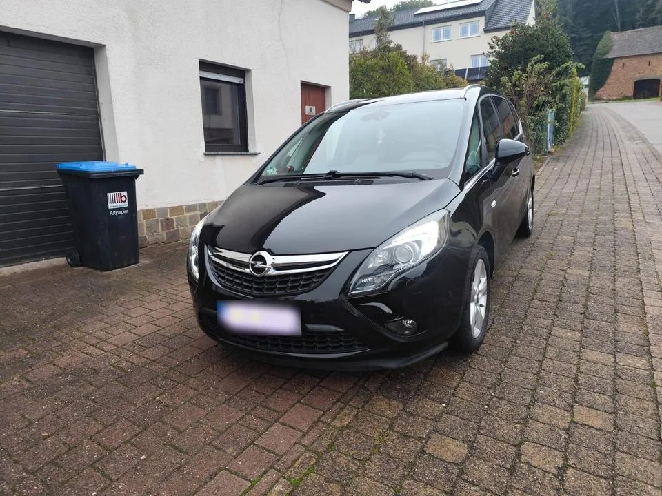 Opel Zafira Tourer
