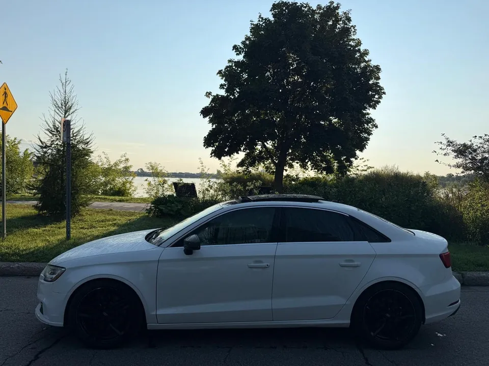 Audi A3 2019 photo 2