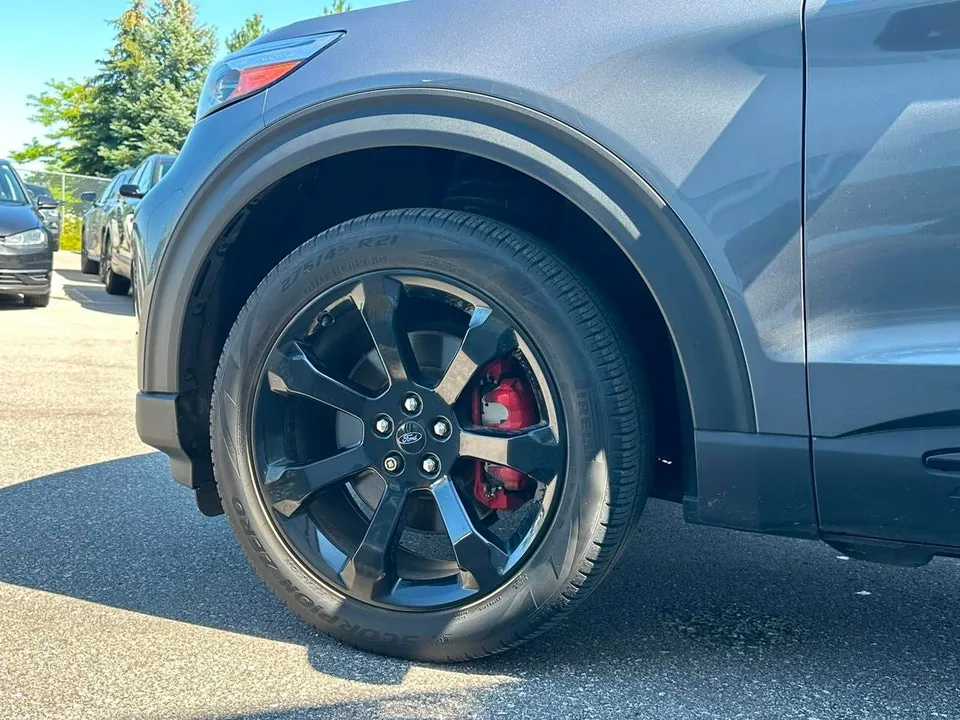Ford Explorer 2022 photo 4