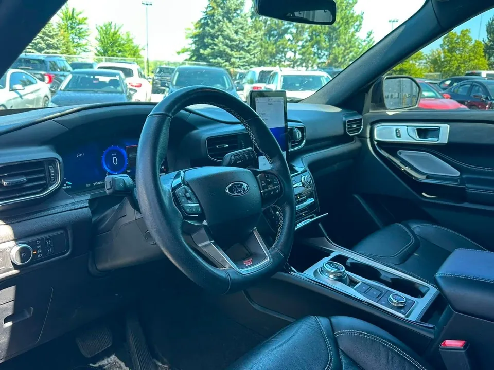 Ford Explorer 2022 photo 5