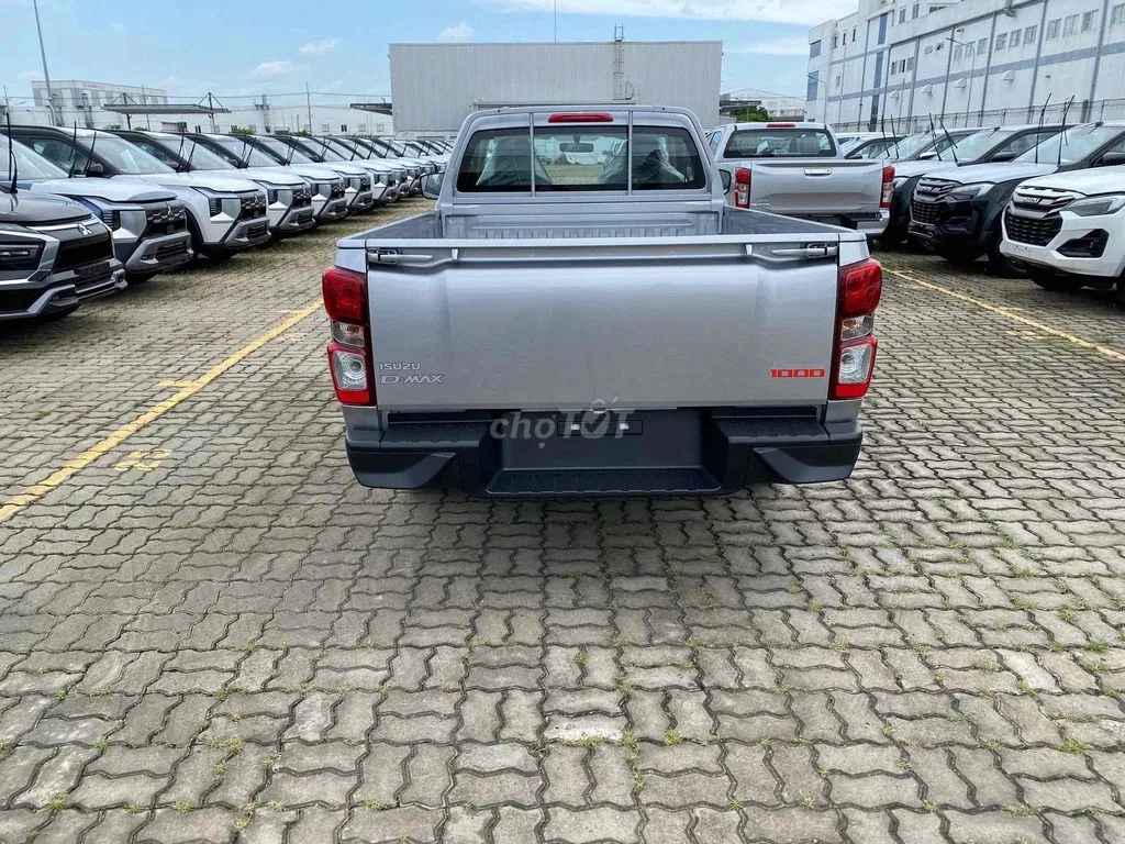 Isuzu D-Max 2026 photo 4
