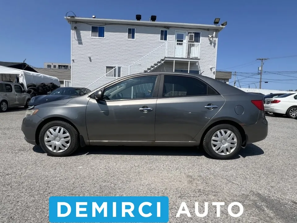 Kia Forte 2011 photo 5