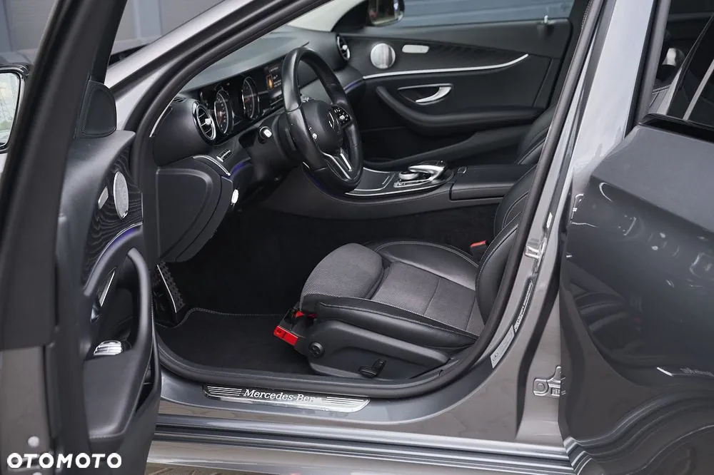 Mercedes-Benz E-Class 2018 photo 5