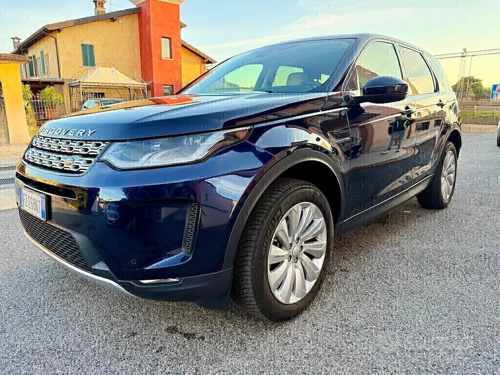 Land Rover Discovery Sport 2019 photo 3