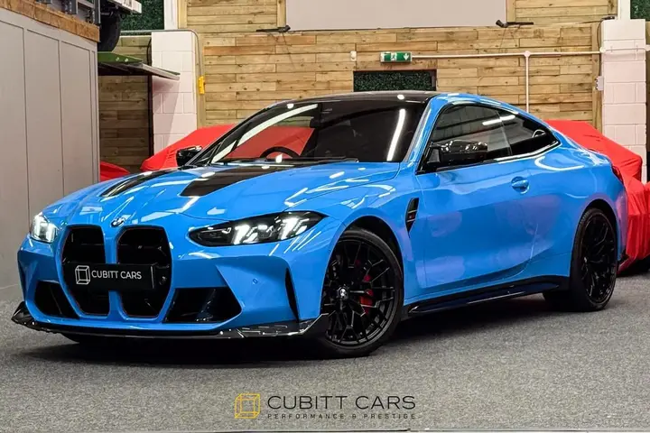 BMW M4 2025 photo 3