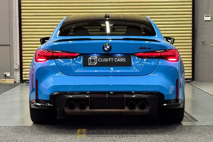 BMW M4 2025 photo 5